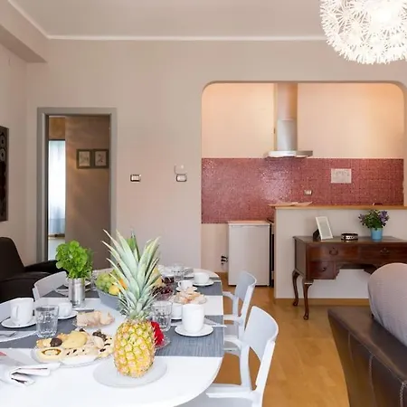 Апартаменты Paola Maison 2 *