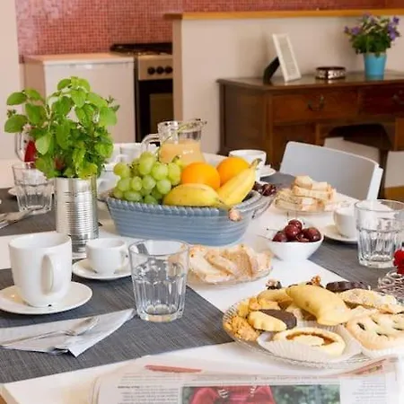 Διαμέρισμα Paola Maison 2 *