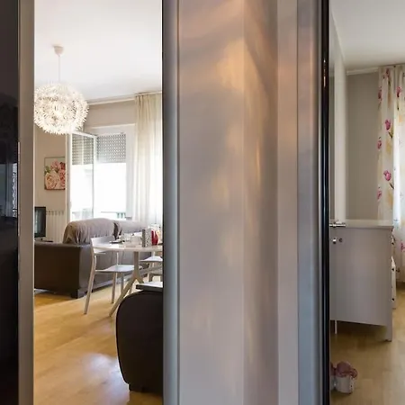 شقة Paola Maison 2 *