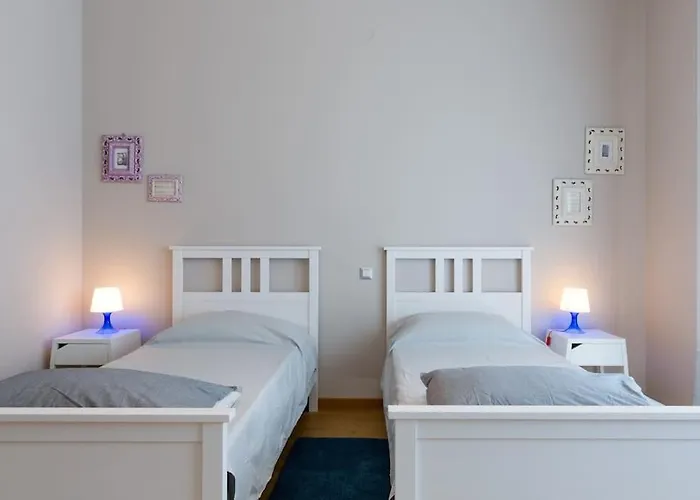 Daire Paola Maison 2 *